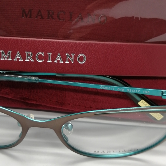 New/Authentic Marciano by Guess GM0311 Copper/Grn - Picture 7 of 7